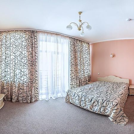 Sozh Hotel Gomel Værelse billede